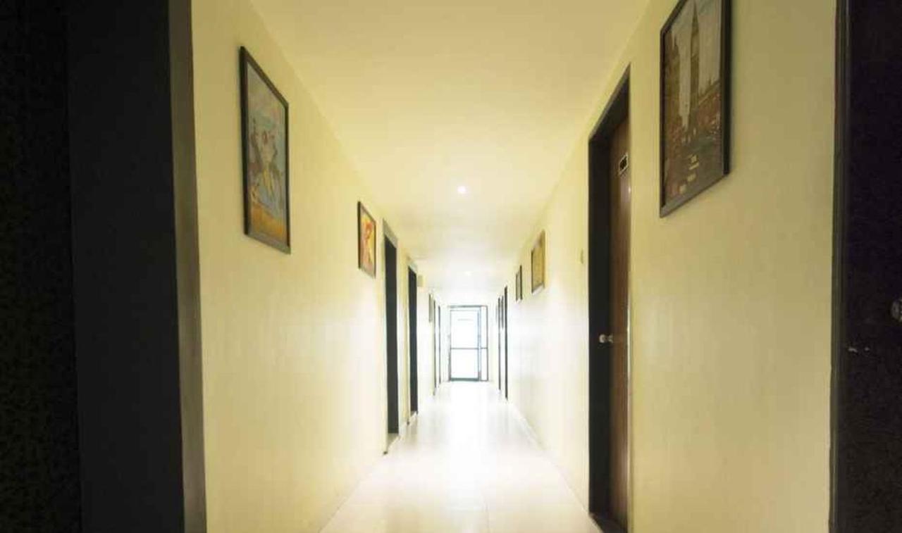 Hotel Royal Palace Aurangabad  Exterior photo