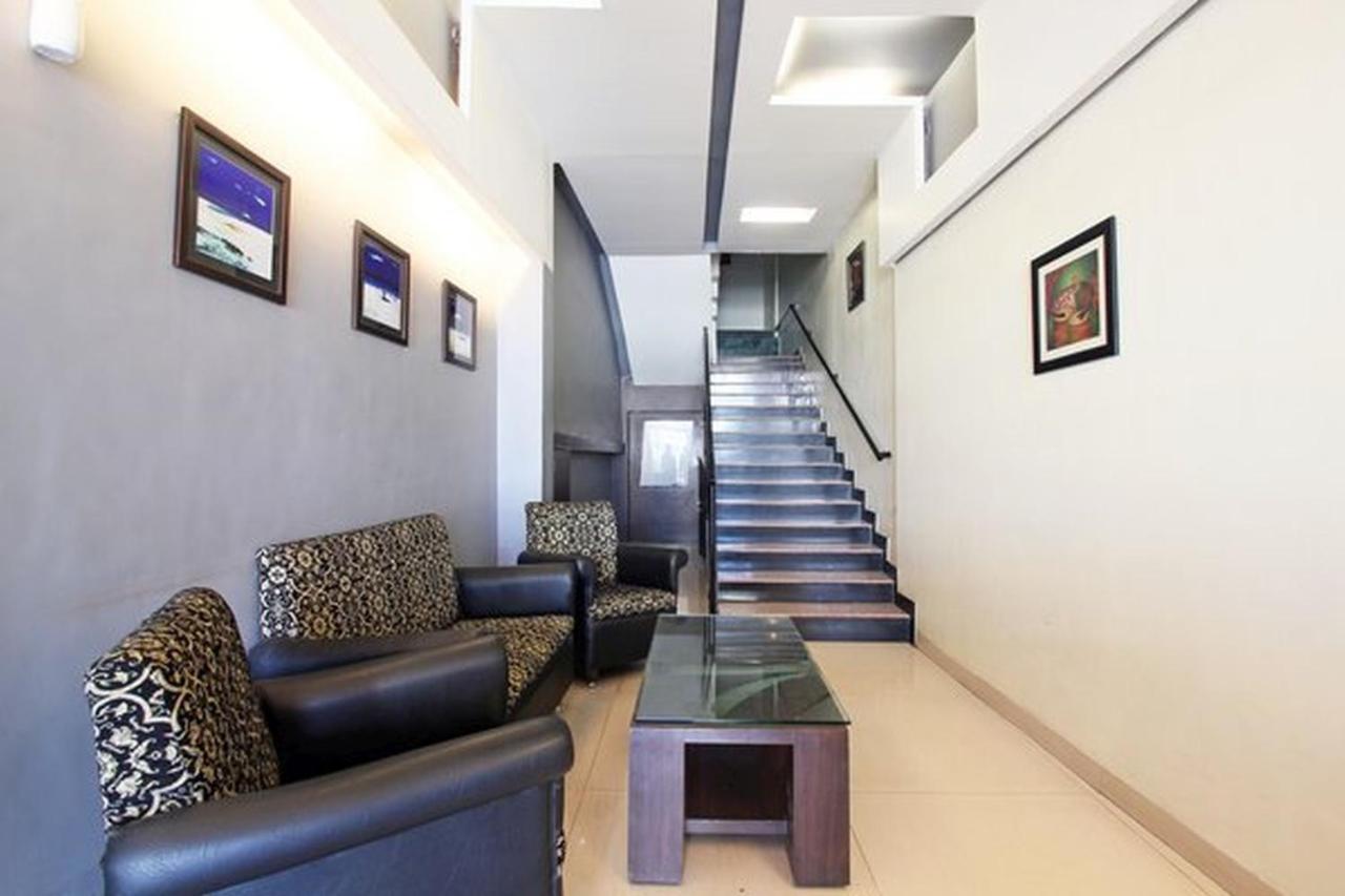 Hotel Royal Palace Aurangabad  Exterior photo
